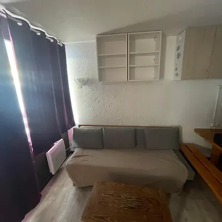 6 Personnes In Out Apartament *